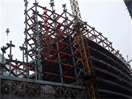 高層鋼結構的防雷組成部分